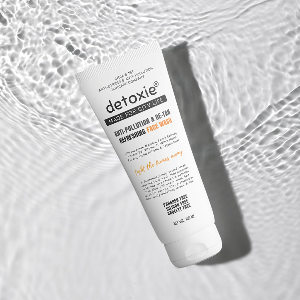 detoxie Anti-Pollution & De-Tan Refreshing Face Wash - 100ml